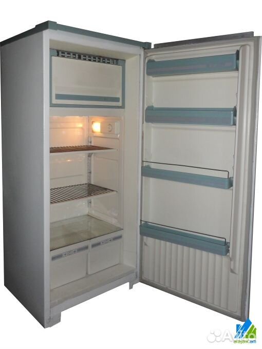 Орск 8 апреля. Холодильник Орск 8. Холодильник арзон. Подвес двери холодильника Орск-3. Орск 8 холодильник размер полки.