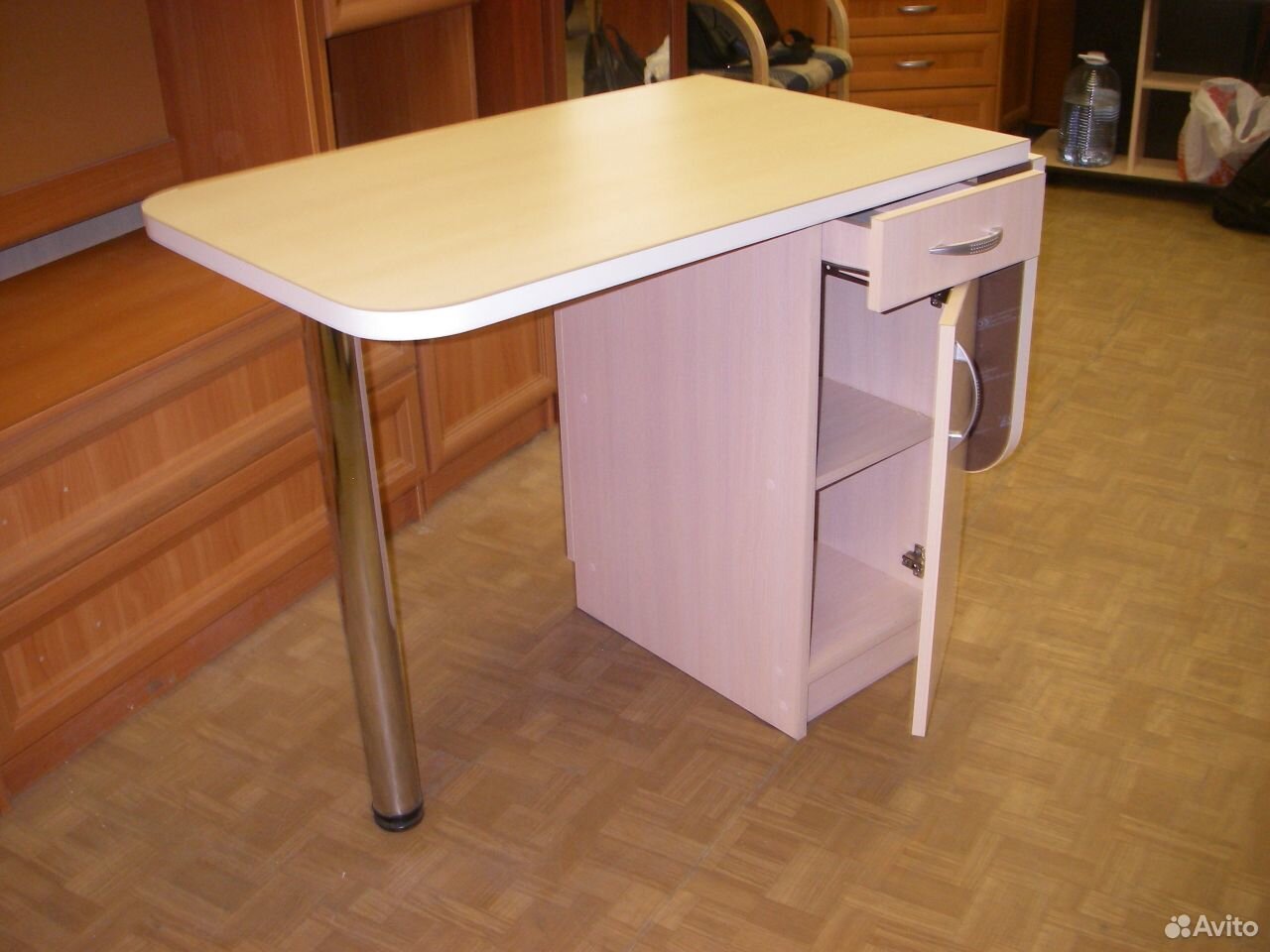 Кухонный стол с ящиком раскладной 02 с откидной столешницей