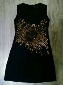 Платье с золотыми паетками
