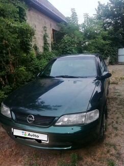 Opel Vectra 1.8 AT, 1998, седан