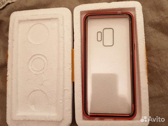 Чехол новый на Samsung 9S