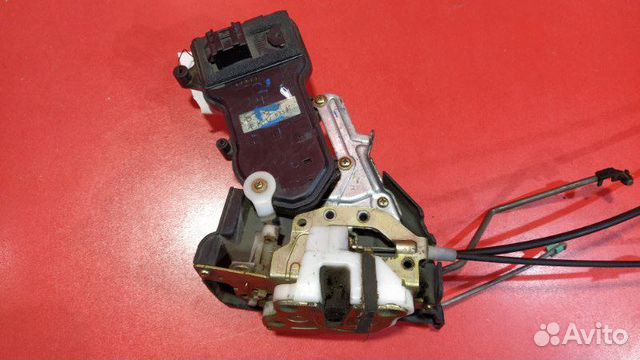 Замок двери передний правый Mazda Mazda6 GH L5-VE