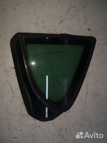 Стекло двери задней левой (форточка) заднее левое
