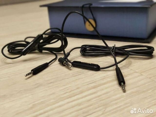 Провод JBL (Гарнитура & Микрофон) Кабель 3,5 x 2,5