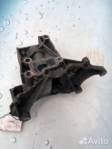 Кронштейн гидроусилителя руля 059145169AA