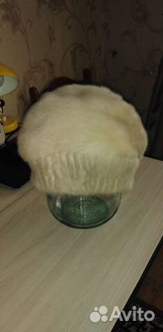 Шапка берет норковый