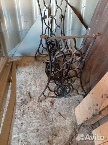 Станина от швейной машины зингер