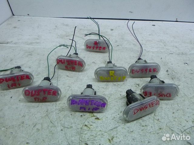 Повторитель на крыло правый renault duster 2012