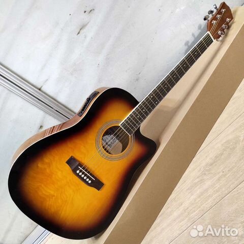 Гитара новая электроакустическая