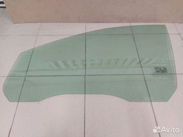 Переднее стекло Форд Фокус 2