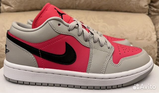 Кроссовки nike air jordan 1 low light siren red