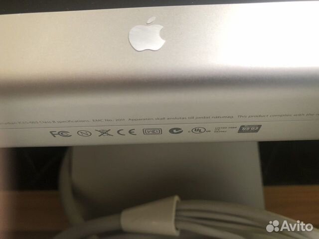 Монитор Apple Cinema HD Display 30