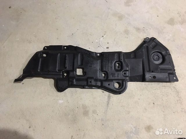 Защита двигателя левая Lexus RX 4