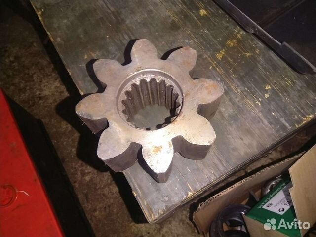 Шестерня поворота отвала грейдер дз-180 гс-14.02