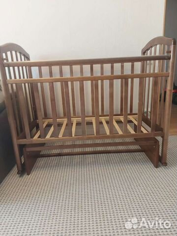 Кроватка маятник