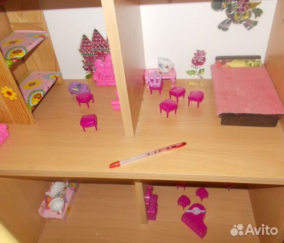 Кукольный домик с набором вещей