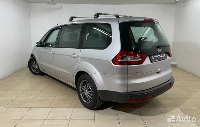 Ford Galaxy `2010