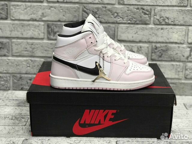 Кроссовки nike Air jordan 1