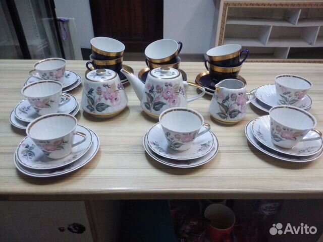 Сервиз чайный и пары