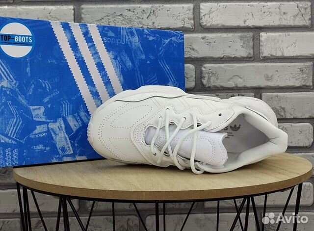 Кроссовки Adidas Ozweego White