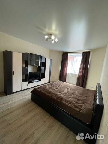 

1-к. квартира, 42 м², 1 кровать