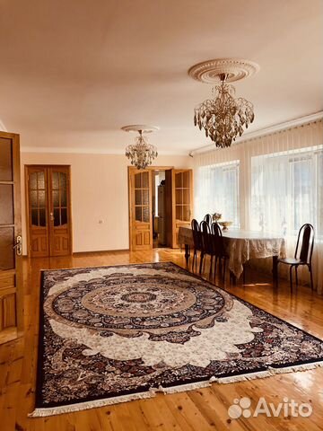 

6-к. дом, 200 м²