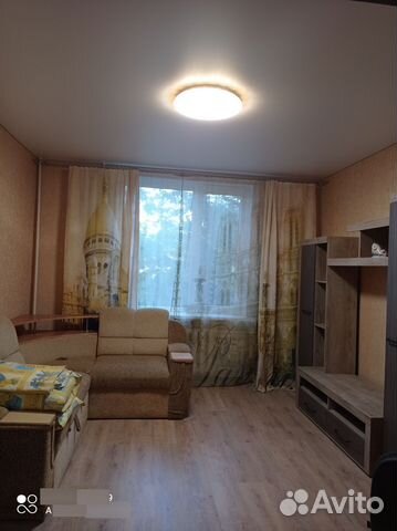 

2-к. квартира, 60 м², 1/5 эт.