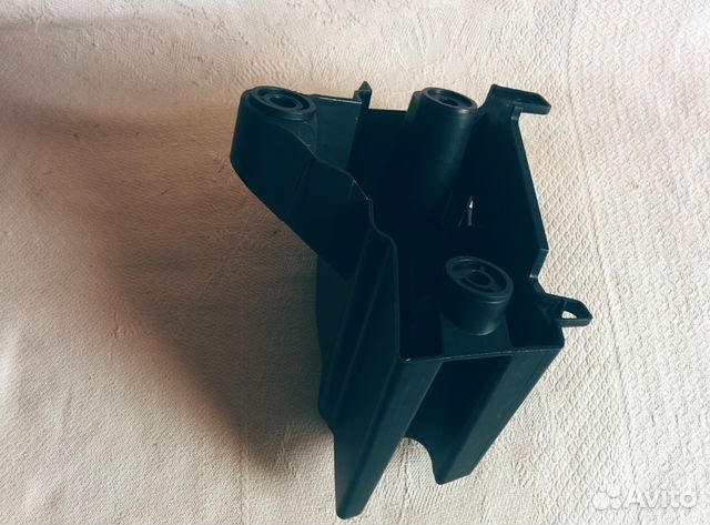 Кронштейны крепления заднего бампера Ситроен С4