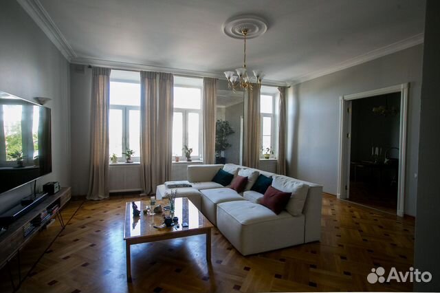 

4-к. квартира, 162 м², 4/6 эт.
