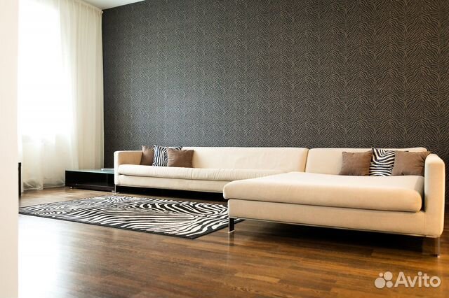 

2-к. квартира, 68 м², 5/5 эт.