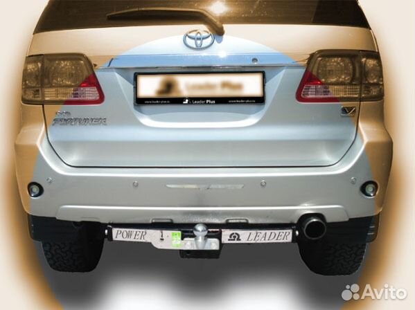 Фаркоп Leader Toyota Fortuner 2005-2017 Фаркоп Leader Toyota Fortuner 2005-2017