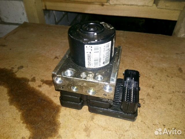 Блок ABS на Chevrolet Cruze. Z18XER МКПП