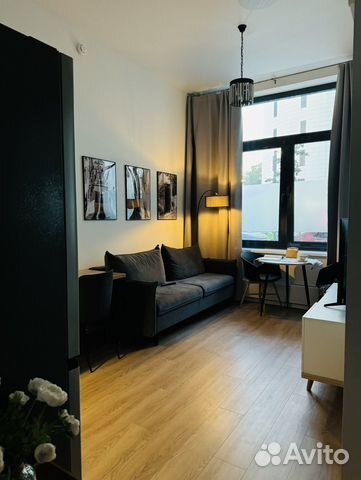 

1-к. квартира, 35 м², 1/9 эт.