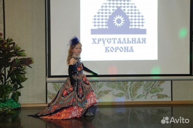 Платье праздничное Платье праздничное