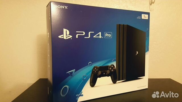 Продам PS 4 Pro 1 Tb на российской гарантии