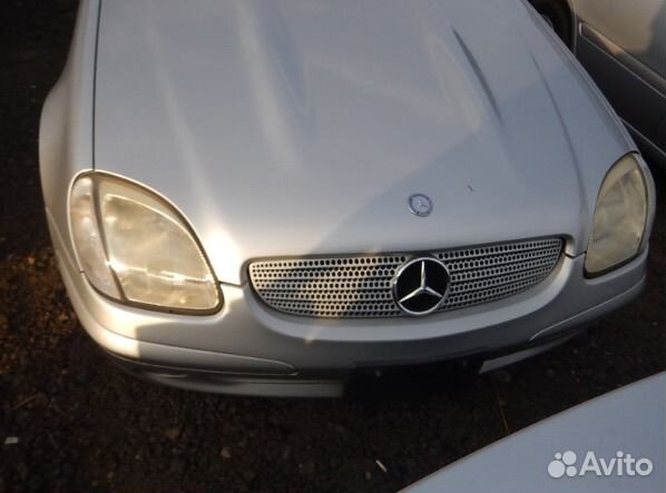 Бампер передний Мерседес 170 w170 slk