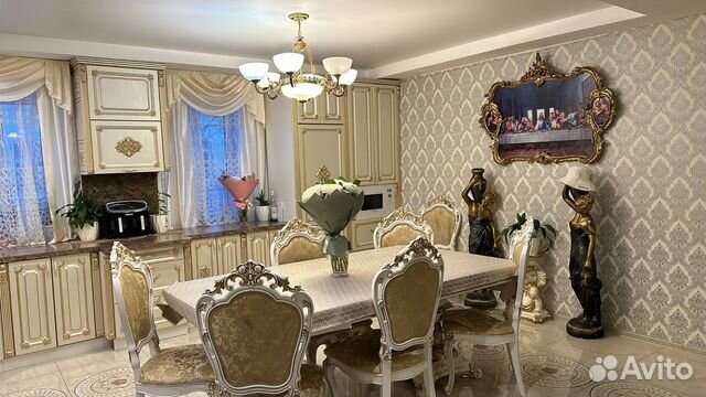 

4-к. дом, 200 м²