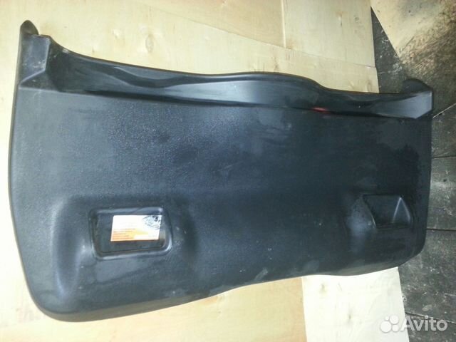 Обшивка крышки багажника Citroen c3 ц3 picasso