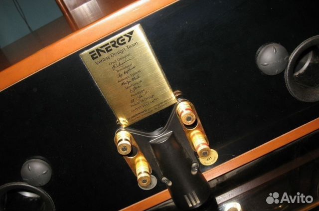 Energy Veritas V2.0Ci. Made in Canada