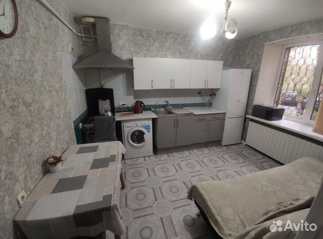 

1-к. квартира, 35 м², 1/9 эт.