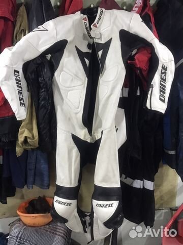 Экипировка комбинезон dainese