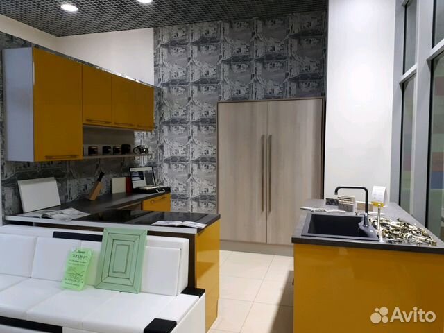 Кухня эмаль глянец с островом + техника Кухня эмаль глянец с островом + техника