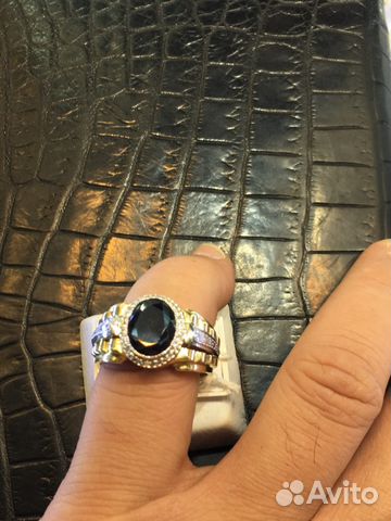 Золотая мужская печатка с бриллиантами