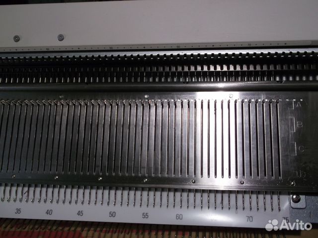 Вязальная машина 4-го класса Сильвер Рид ск-860 Вязальная машина 4-го класса Сильвер Рид ск-860