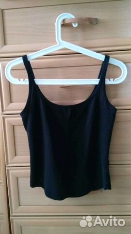 Чёрная майка/топ на бретельках