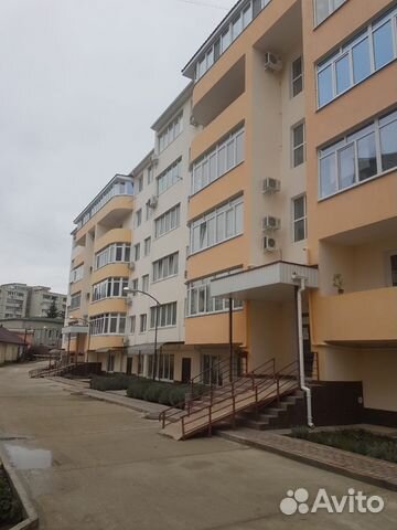 1-к квартира, 80 м², 1/5 эт. 1-к квартира, 80 м², 1/5 эт.