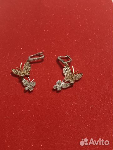 Золотые серьги с бриллиантами Золотые серьги с бриллиантами