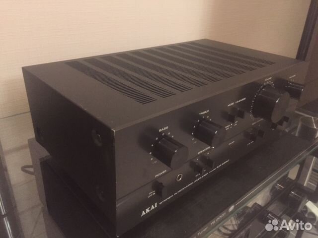 Усилитель Akai AM-2250 Усилитель Akai AM-2250