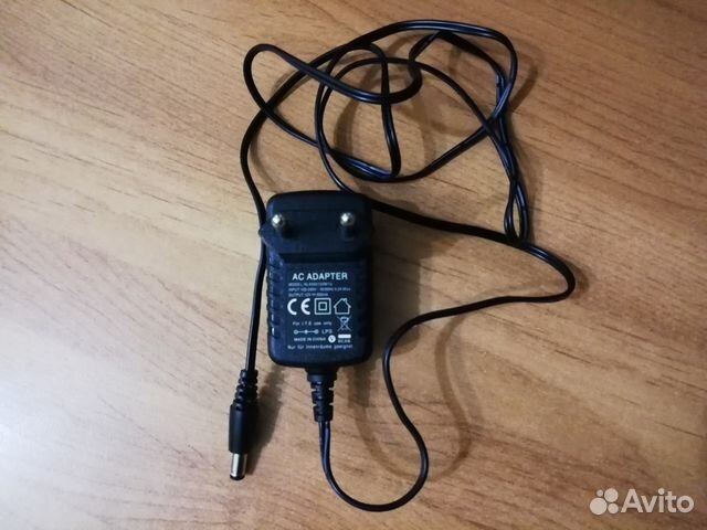 Зарядное устройство (адаптер) NLA050120W1U