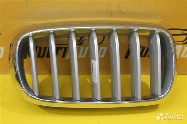 Решетка радиатора передняя правая Bmw X5 F15 Решетка радиатора передняя правая Bmw X5 F15